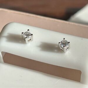 Elegant Moissanite Stud Earrings in Sterling Silver 💎